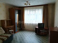 4-комнатная, улица Надибаидзе 11. Чуркин, 86 кв. м. Комната