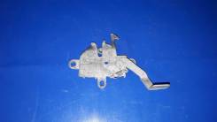 Замок капота. Toyota Vista, CV40, CV43, SV40, SV41, SV42, SV43 Toyota Camry, CV40, CV43, SV40, SV41, SV42, SV43 Двигатели: 3CT, 3SFE, 4SFE