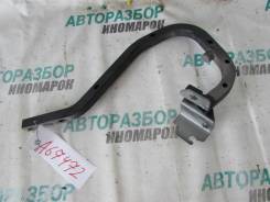Петля крышки багажника Mitsubishi Lancer IX (CS, Classic) 2000-2011г