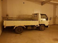 Toyota. Продам грузовик. Торг при осмотре., 4 100 куб. см., 2 000 кг.