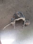 Кронштейн кпп. Toyota Auris, NDE150, ZRE151, ZRE152, ZRE152H Двигатели: 1NDTV, 1ZRFE, 2ZRFE