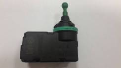 Корректор фар. Audi A4, 8E5, 8EC, 8ED, B5 Volkswagen Golf Volkswagen Polo, 9A2, 9N2 Двигатели: VAGEV, VAGPN, VAGRF, AMF, ARA, ASY, BAH, BAY, BBX, BBY...