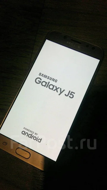 Samsung Galaxy J5 2017. �/�, �������, 4G LTE, Dual-SIM ����