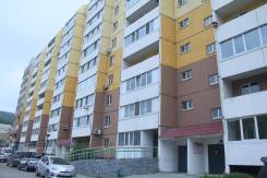 3-комнатная, улица Адмирала Горшкова 40. Снеговая падь, агентство, 69 кв. м. Дом снаружи