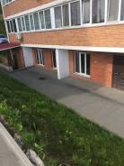 Помещение в новом микроройоне. Улица Черняховского 3в, р-н 64, 71 микрорайоны, 100 кв. м., цена указана за квадратный метр в месяц. Дом снаружи