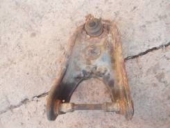 Рычаг, тяга подвески. Toyota Crown Majesta, GS141, JZS141, JZS143, LS141 Toyota Crown, GS130, GS130G, GS130W, GS131, GS131H, GS136, GS141, JZS130, JZS...