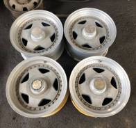 Jawa. 8.0x15", 6x139.70, ET10
