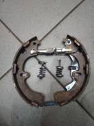 Колодки тормозные барабанные. Toyota: Sprinter, Carina, Corona, Corolla Spacio, Caldina, Sprinter Carib, Corolla Levin, Sprinter Trueno, Corolla, Spri...