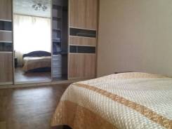 2-комнатная, улица Светланская 10. Центр, 47 кв. м. Комната