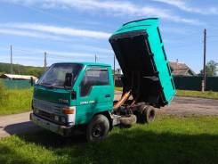 Toyota Dyna. Самосвал , 3 600 куб. см., 2 000 кг.