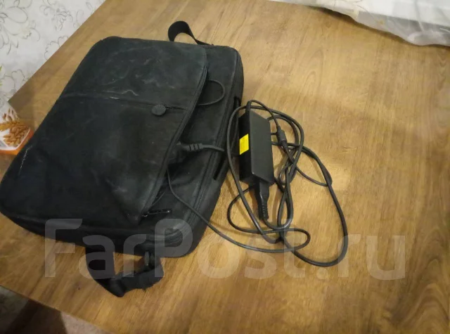 Acer Aspire V3-571G. 15.6", 2,4����, ��� 4 ��, ���� 500���, WiFi: 1, Bluetooth: 1 ����