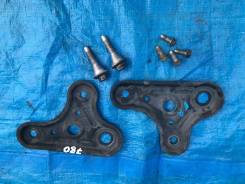 Крепление рычага подвески. Toyota Crown, GS151, GS151H, JZS151, JZS155, LS151, LS151H Toyota Mark II, GX100, JZX100, JZX101, LX100 Toyota Cresta, GX10...