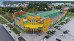 Продается Торговый центр в г. Советская гавань. Улица Пушкина 1, р-н центральный, 11 520 кв. м. Дом снаружи