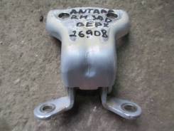 Крепление двери. Opel Antara Двигатели: A22DM, A24XE, A24XF, A30XF, A30XH, B20DTH, Z20DM, Z20DMH, Z24XE, Z32SE