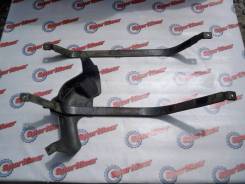 Крепление бака. Subaru Forester, SF5, SF9, SG5, SG9, SG9L Subaru Legacy, BC3, BC5, BCA, BCM, BD3, BD5, BD9, BF3, BF5, BF7, BFA, BFB, BG3, BG5, BG7, BG...