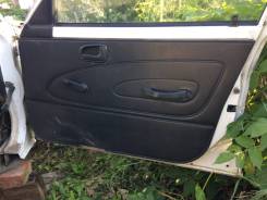 Обшивка двери. Toyota Corolla, EE108G, AE101G, EE100, AE109V, CE107V, AE101, AE104, CE105V, EE107V, AE104G, CE100G, EE106V, CE100, EE101, AE100, CE109...