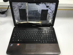 Samsung R540. WiFi: 1 ����