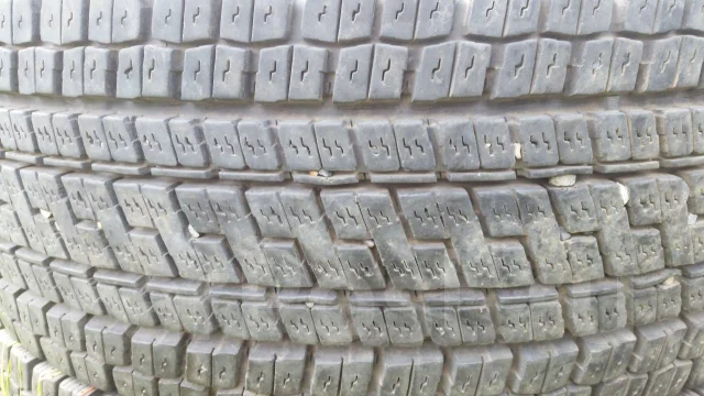 Yokohama SY797. �����������, 2006 ���, �/�, ����� 20 % ����