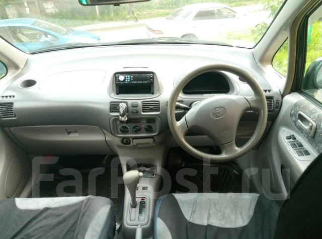 Toyota Corolla Spacio. �������, ��������, 1.6 (110��.�.), ������, 260 000����. �� ����