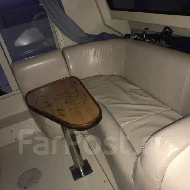 Yamaha FR-28. 1996 ���, ����� 9,6��., ��������� ������������, 200��.�., ������ ����
