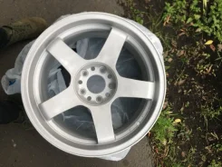 Muzen M2. 8.5x17", 5x114.3, ET25 ����