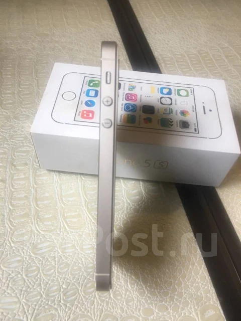 Apple iPhone 5s. �/�, 32 ��, ������� ����