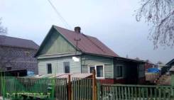 Дом из бруса в районе Молодежной. Улица Матросова 33, р-н Молодежная, площадь дома 30 кв. м., электричество 15 кВт, отопление твердотопливное, от аген...
