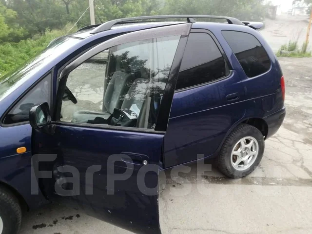 Toyota Corolla Spacio. �������, 4wd, 1.5 (90��.�.), ������, 177����. �� ����