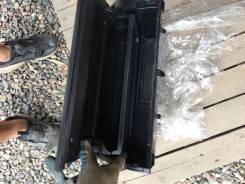 Бардачок. Toyota Land Cruiser, GRJ200, J200, URJ200, UZJ200, UZJ200W, VDJ200