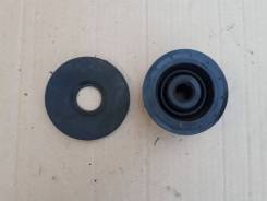 Уплотнитель рулевой колонки. Toyota Mark II, GX100, GX105, JZX100, JZX101, JZX105, LX100 Toyota Cresta, GX100, GX105, JZX100, JZX101, JZX105, LX100 To...