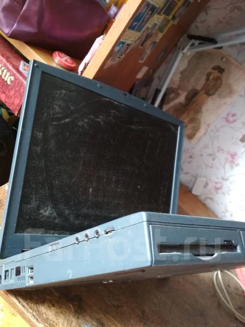 Fujitsu LifeBook. 14.1", ��� 256 �� � ������ ����