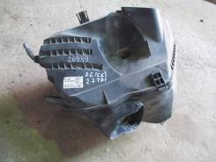 Корпус воздушного фильтра. Audi A6 allroad quattro, 4FH Audi S6, 4F2, 4F5 Audi Quattro Audi A6, 4F2, 4F2/C6, 4F5, 4F5/C6 Двигатели: ASB, AUK, BNG, BPP...