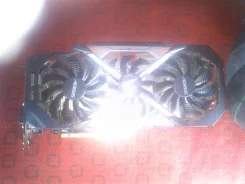 GeForce GTX 1080 Ti ����