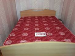 Продам кровать двуспальная с матрацем 165x205