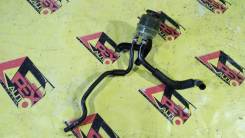 Бачок гидроусилителя руля. Toyota Mark II, JZX100 Toyota Cresta, JZX100 Toyota Chaser, JZX100 Двигатель 1JZGTE