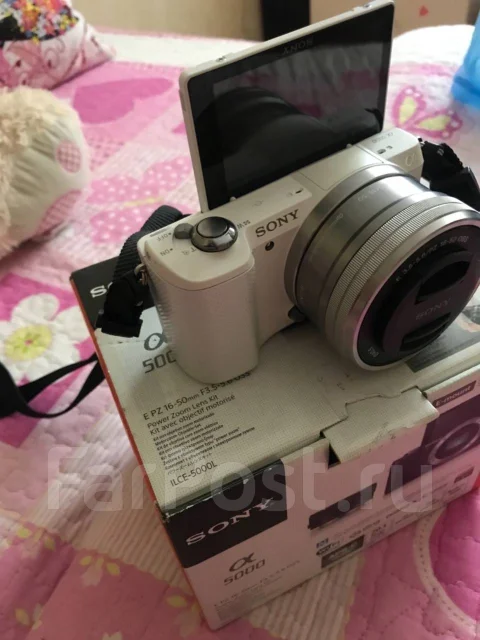 Sony Alpha ILCE-5000 ����