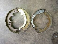 Колодки стояночного тормоза. Toyota: Windom, Corona, Aurion, Camry Gracia, Avensis, Vista, Carina, Caldina, Solara, Mark II Wagon Qualis, Camry, Carin...