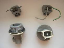 Патрон лампы. Toyota: Regius Ace, Lite Ace, Corona, Corolla, Innova, Tercel, Raum, T.U.V, Town Ace Noah, Sprinter, Vista, Sprinter Carib, Fortuner, Hi...