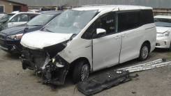 Toyota Noah. ZWR80, 2ZR