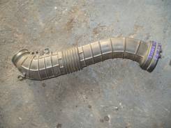 Патрубок воздухозаборника. Honda Accord, CF4 Двигатели: F20B, F20B1, F20B2, F20B3, F20B4, F20B5, F20B6, F20B7