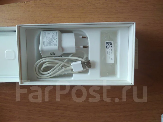 Samsung Galaxy A3 2016. �/�, ������, 3G, 4G LTE, Dual-SIM ����