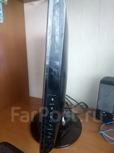 Samsung. 16" ����