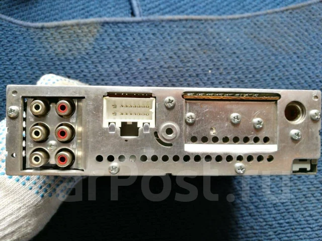 Clarion DB565USB ����