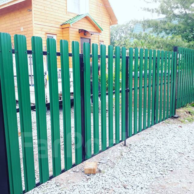 Заборы, ворота, винтовые сваи, сварочные работы в Хабаровске