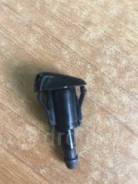 Форсунка омывателя. Honda Odyssey, RA6, RA7 Honda CR-V, RD4, RD5 Honda Avancier, TA1, TA2, TA3, TA4 Двигатели: K20A, K20A4, K20A5, K24A1, F23A, J30A