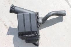 Корпус воздушного фильтра. Mercedes-Benz M-Class, W163