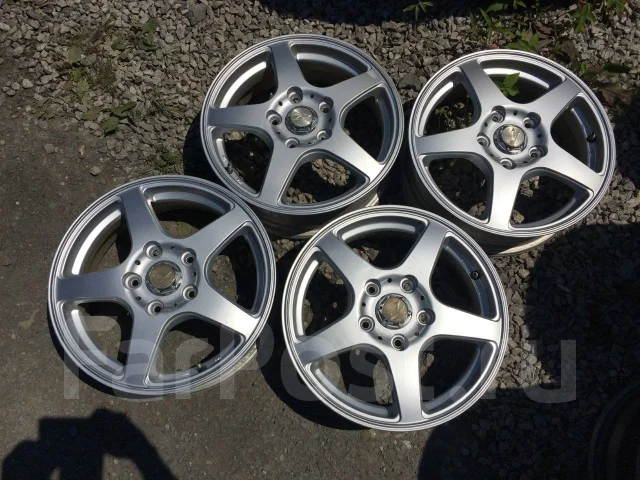 MTT Racing. 5.0x15", 5x114.3, ET50 ����