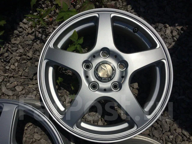 MTT Racing. 5.0x15", 5x114.3, ET50 ����