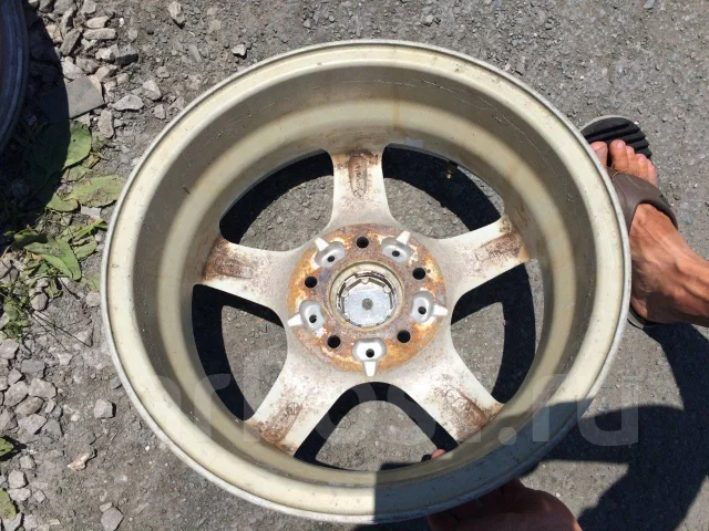 MTT Racing. 5.0x15", 5x114.3, ET50 ����