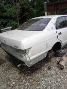 Задняя часть автомобиля. Toyota Crown, JZS145